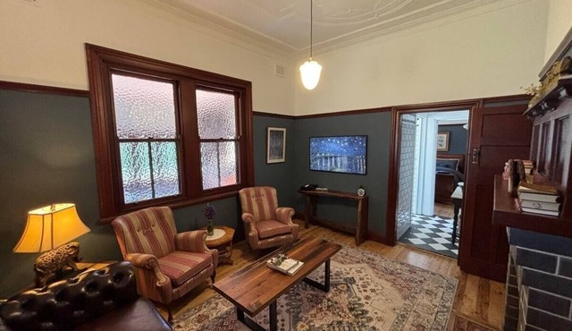Barbour House - Self Contained BnB Share Save