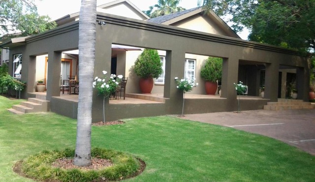 Bayswater Lodge