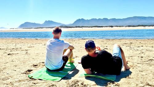 Beach House, Pool, Braai, Patio, Water Sports