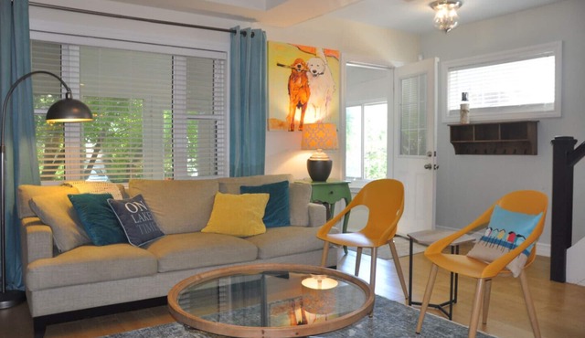 Beach Vibe! Toronto Beaches 4bdrm Home w Parking