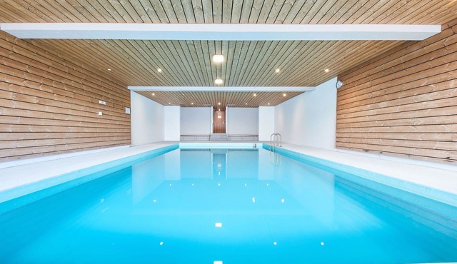 Beautiful apartment for 4 guests with WIFI, pool and balcony