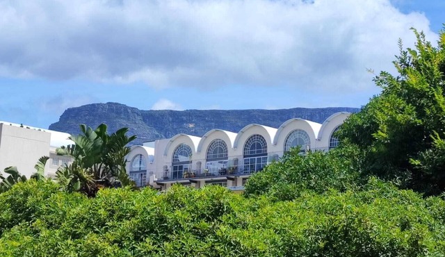 Beautiful Appartement With Balcony and Great View at Bokaap