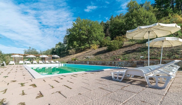 Beautiful home in Dicomano with WiFi