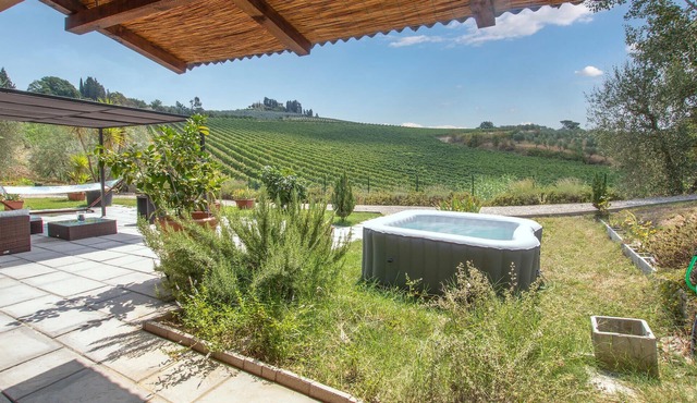 Beautiful home in Montelupo Fiorentino with WiFi
