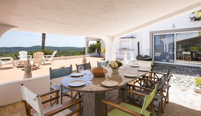 Beautiful Loule Villa | Villa Quinta Tropical | Private Pool | Air conditioning