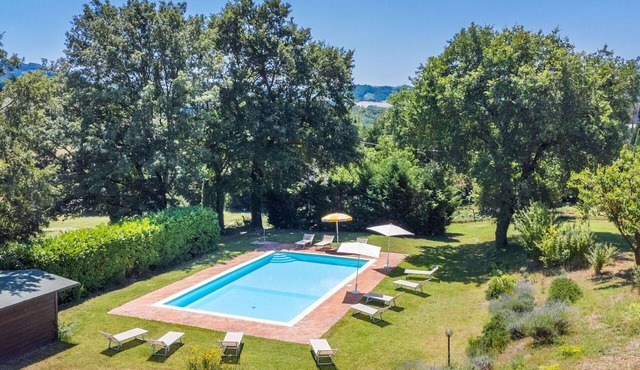 Beautiful private villa with private pool, WIFI, TV, terrace, pets allowed and panoramic view