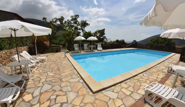 Beautiful private villa for 8 guests with pool, WIFI, TV and terrace