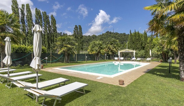 Belvilla by OYO CASA ROSSA 8 pax