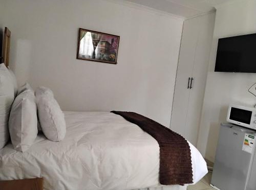 Best Enough Guesthouse