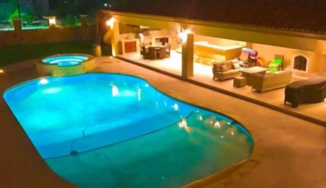 Big 5 bedroom house with AC, WiFi in wonderful San José del Cabo Ocean/view