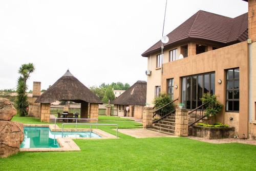 Bishop's Manor Luxurious Retreat