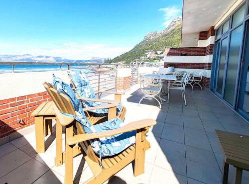 Bluebird Empire Penthouse