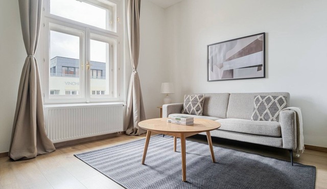 Blueground | Prague 10, nr park & foodie area (PRG-18)