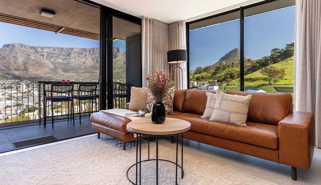 Bo-Kaap Retreat - Breathtaking Apt, Mountain Views