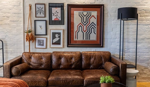 Bohemian Private Flat, Aircon, Secure Parking