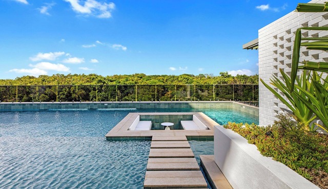 Bokarina Beach 3 Bedroom Luxury Apartment