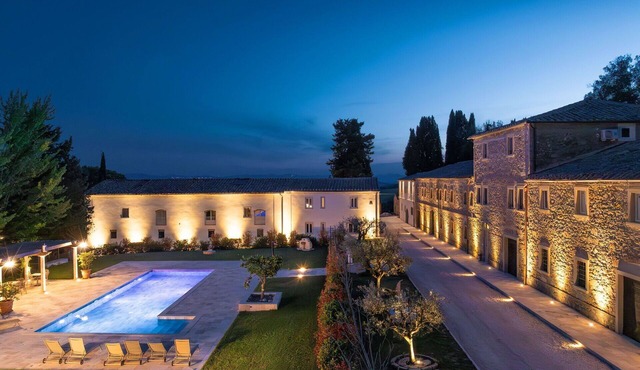 Borgo Ariano 9 – Apartment with pool