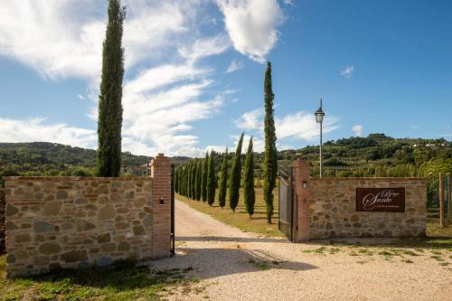BORGO SANTE Country House