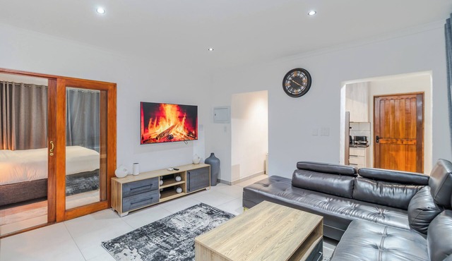 Boutique Hotel-Style Room In Ferndale-E5