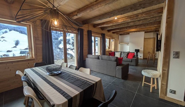 Bright chalet in Arêches-Beaufort with terrace and equipped kitchen