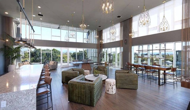 Bright Condo 10 Min From Disneyland With Pool GYM