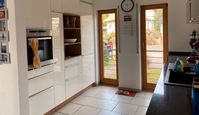 Bright house with terrace and floor for rent