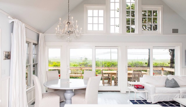Bright White Beach House, Just a Short Stroll to Ocean- A Sunset to End Everyday