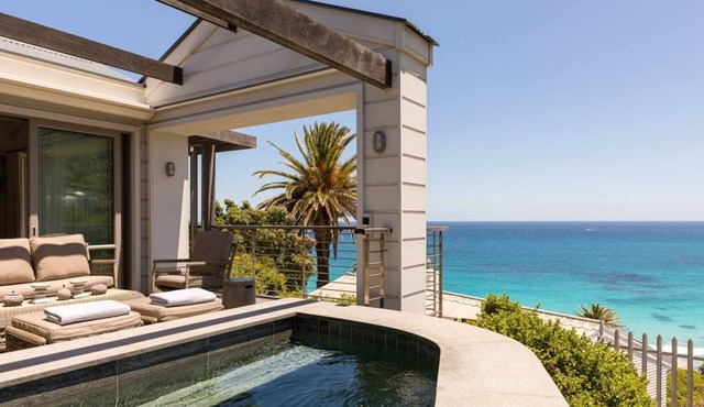 Bungalow Kloof - Four Bedroom Villa, Sleeps 8
