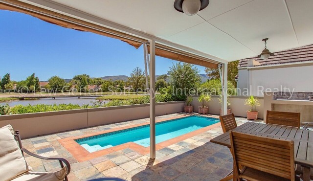 Cape Winelands Golf Estate