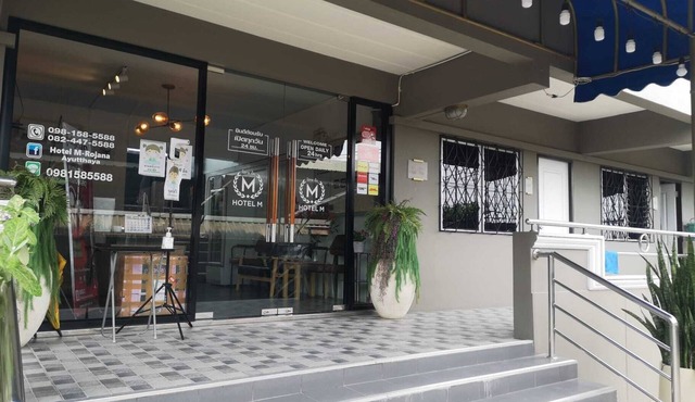 Capital O 75406 Hotel M Rojana