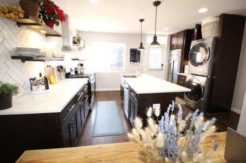 Capitol Hill Adj Home with Free St Parking & Metro Access