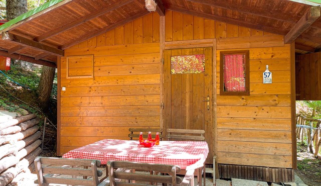 Caravan "Le Sorgenti - Chalet 57" with Mountain View & Private Garden