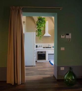 Casa Asja: Cromatismo in centro storico