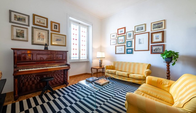 Casa Emme - Two Bedroom Apartment, Sleeps 4