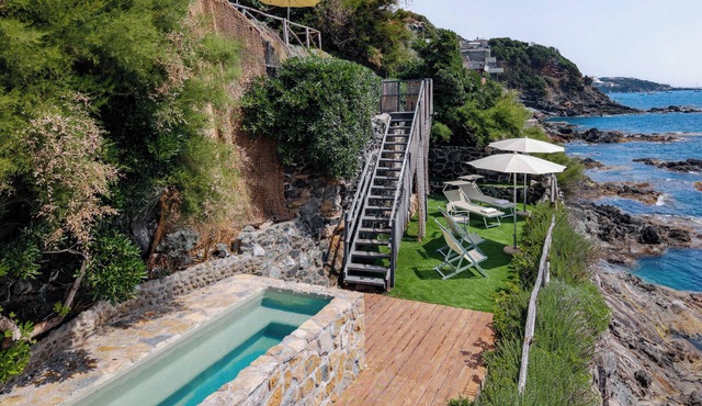 Casa Frontemare con Scesa al Mare Privata