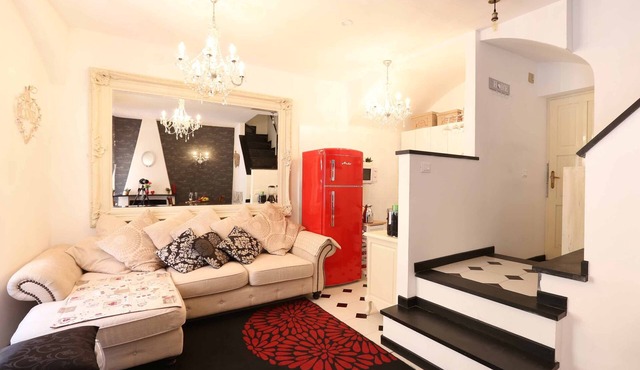 CASA GIULIA boutique retreat in the heart of monterosso