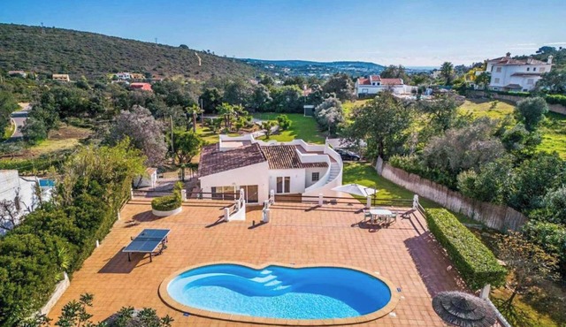 Casa Jardim - Three Bedroom Villa, Sleeps 6