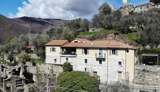 casa Maremonti - Ligurian country house in perfect tranquility, Maritime Alps and sea
