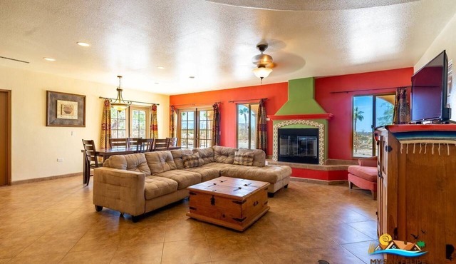 Casa Talebi: A spacious 3-bedroom home