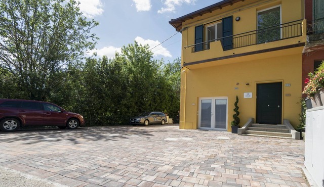 CASADELFALEGNAME-NOCE-Loft with bathroom-kitchen,4 beds