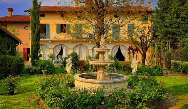 Cascina CORTEPRIMAVERA, B&B del Baliot