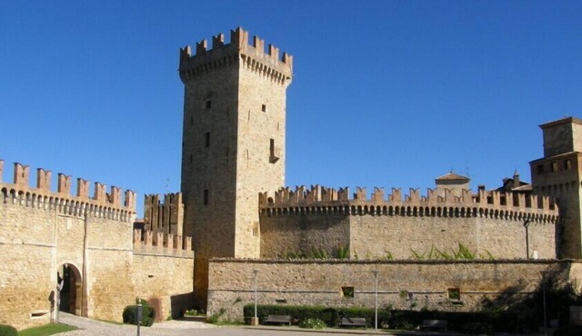 Castello di Vigoleno