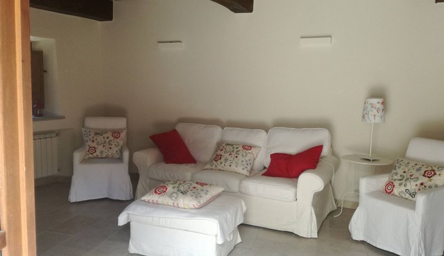 CECILIA HOME - TYPICAL TUSCAN HOME 6 MONTHS MINIMUM RENTAL