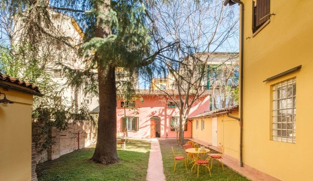 Central Villa with Garden | Resté Il Sentiero