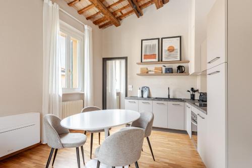 Cesena Piazza del Popolo Design Living