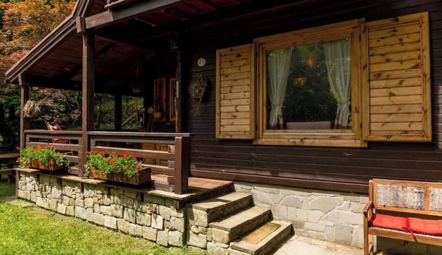 Chalet 'Casina Di Fata Mirtilla' with Mountain View, Private Terrace and Wi-Fi