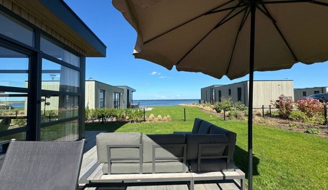 Chalet in Enkhuizen with Swimming Pool