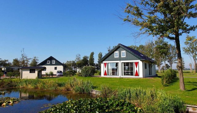 Chalet with dishwasher near Hoorn
