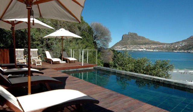 Chapmans Peak Beach Hotel