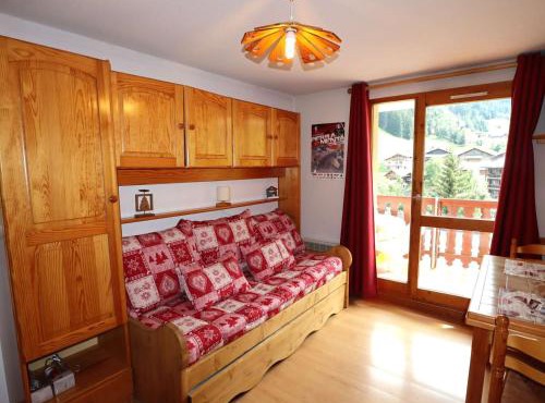 Charmant T2 cabine 4 pers, centre-village, proche pistes et commerces, balcon sud, piscine l'été - FR-1-342-145